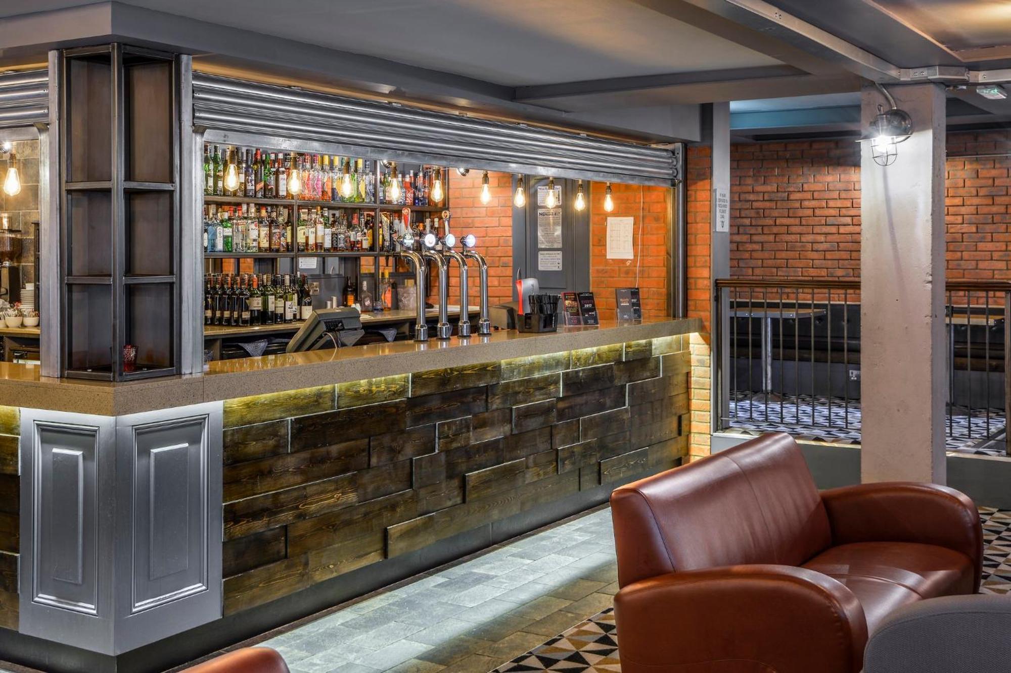 Holiday Inn - Manchester - Oldham By Ihg Failsworth Exterior foto