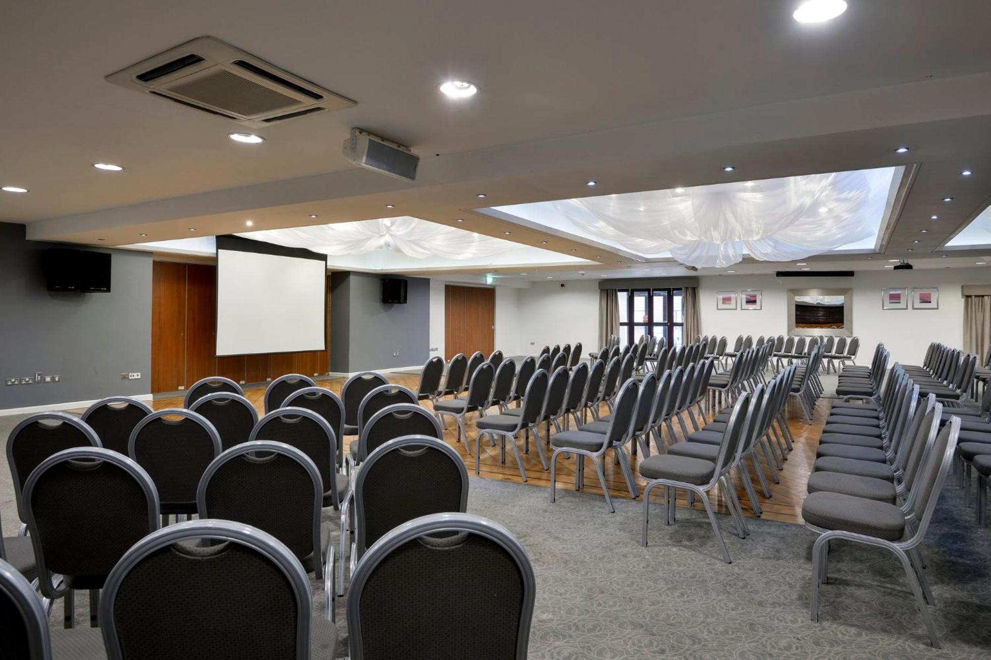 Holiday Inn - Manchester - Oldham By Ihg Failsworth Exterior foto